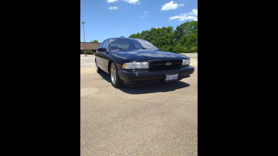 1995 Chevrolet Impala 7th Gen - Image 2 of 11