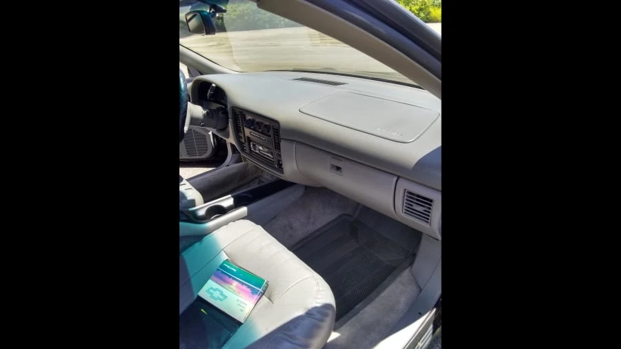 1995 Chevrolet Impala 7th Gen - Image 5 of 11
