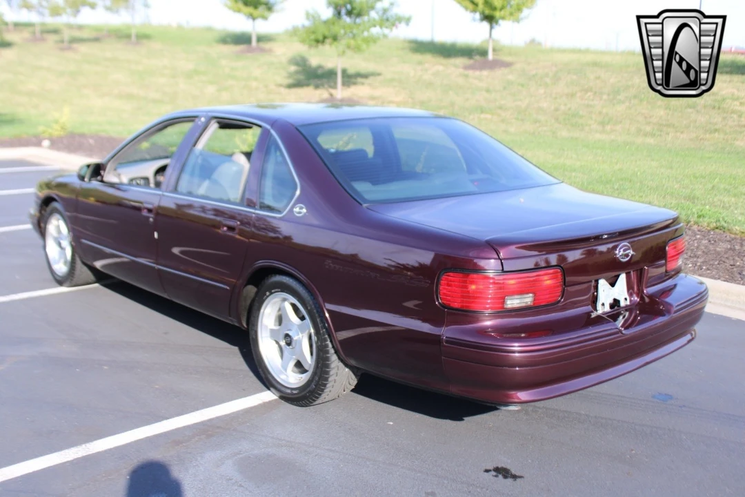 1995 Chevrolet Impala 8th Gen - Image 4 of 21