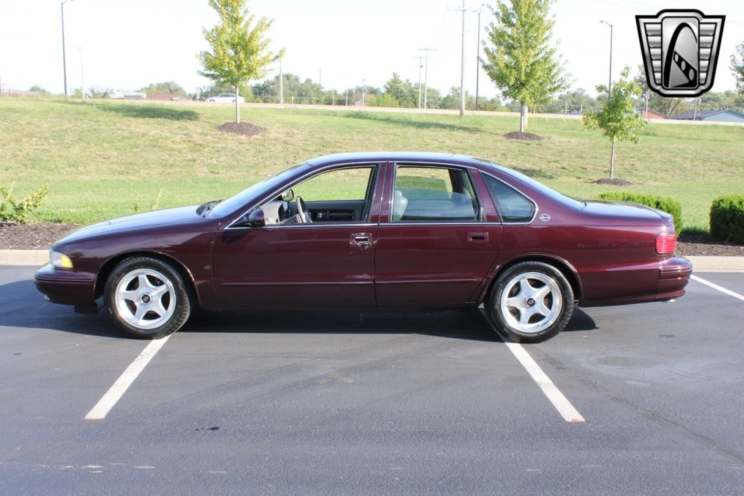 1995 Chevrolet Impala 8th Gen - Image 3 of 21