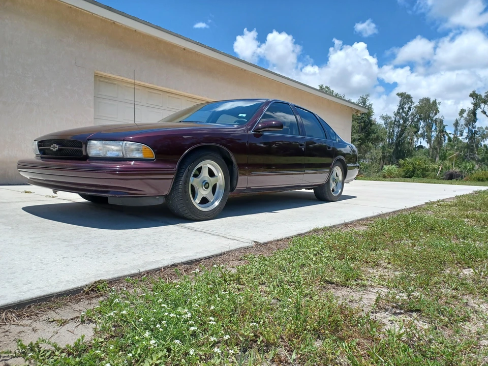 1995 Chevrolet Impala 7th Gen - Image 13 of 31