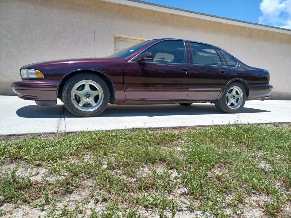 1995 Chevrolet Impala 7th Gen - Image 14 of 31