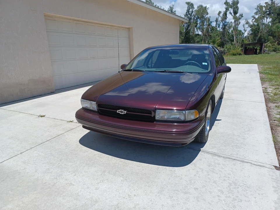 1995 Chevrolet Impala 7th Gen - Image 9 of 31