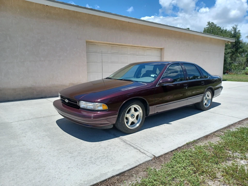 1995 Chevrolet Impala 7th Gen - Image 11 of 31