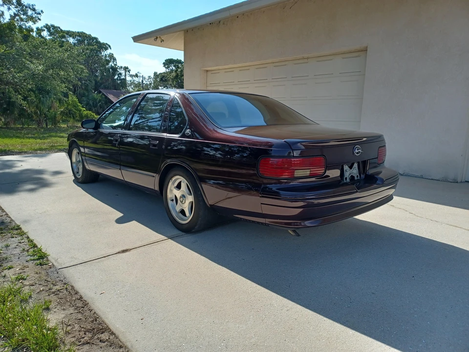 1995 Chevrolet Impala 7th Gen - Image 22 of 31
