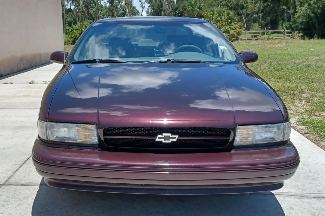 1995 Chevrolet Impala 7th Gen - Image 2 of 31
