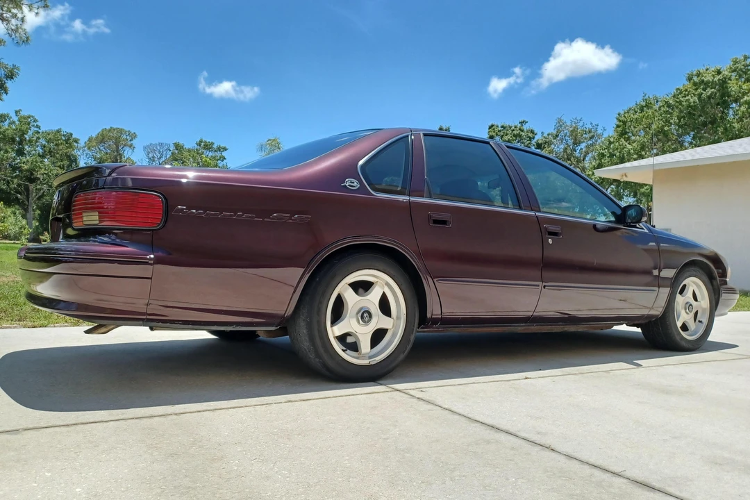1995 Chevrolet Impala 7th Gen - Image 4 of 31
