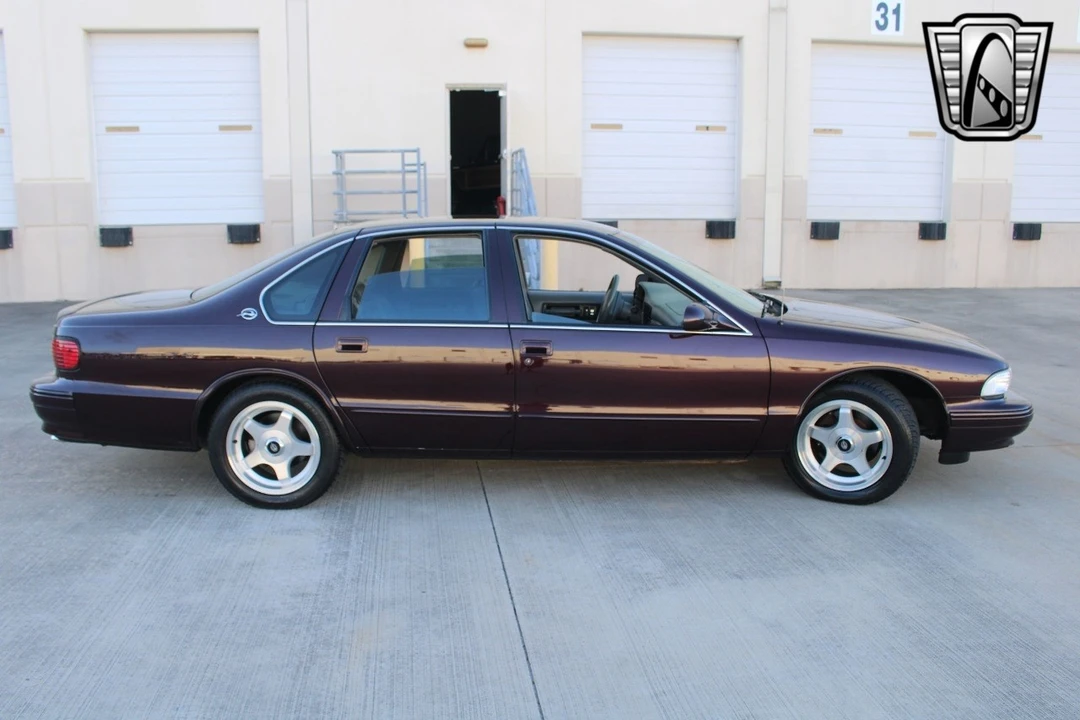 1995 Chevrolet Impala 8th Gen - Image 5 of 12