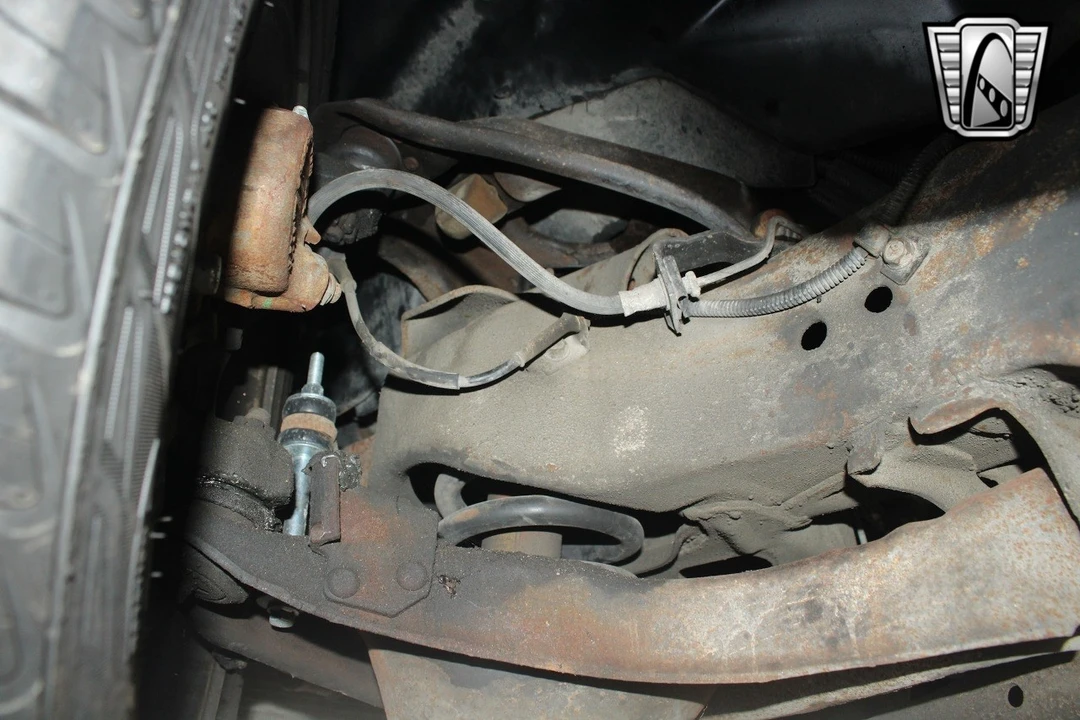 1995 Chevrolet Impala 8th Gen - Image 13 of 21