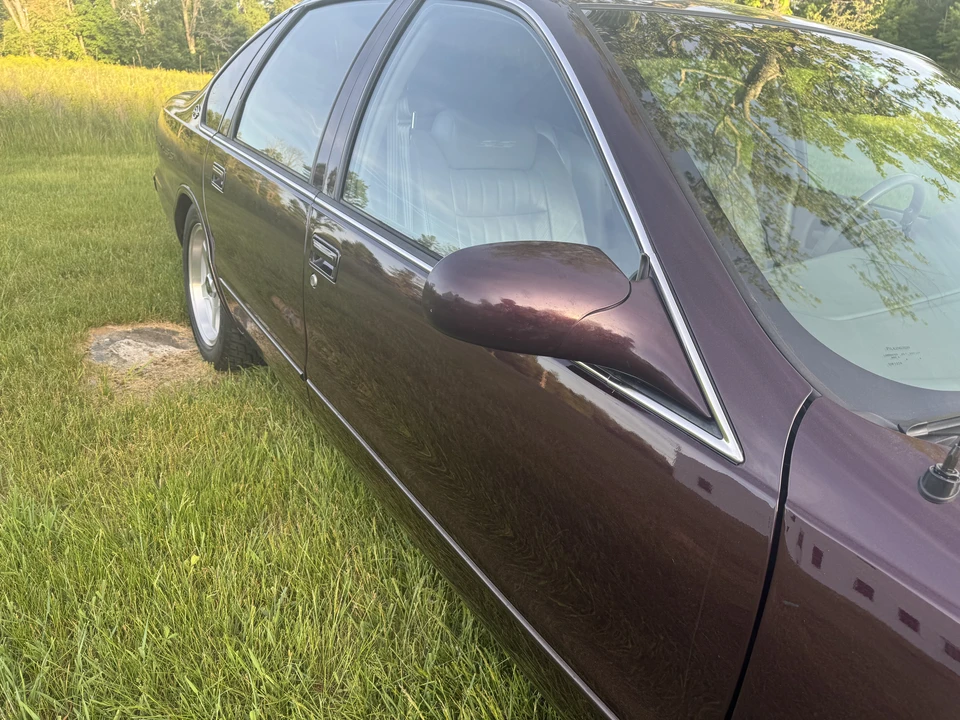 1995 Chevrolet Impala 7th Gen - Image 16 of 31
