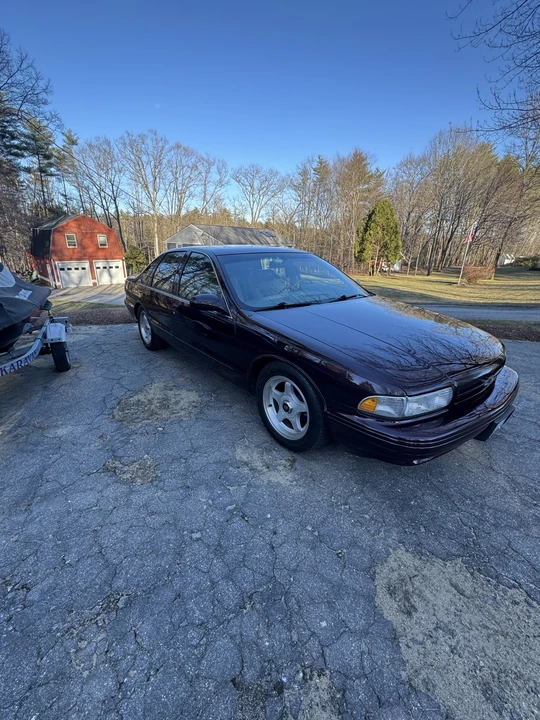 1995 Chevrolet Impala 7th Gen - Image 8 of 31