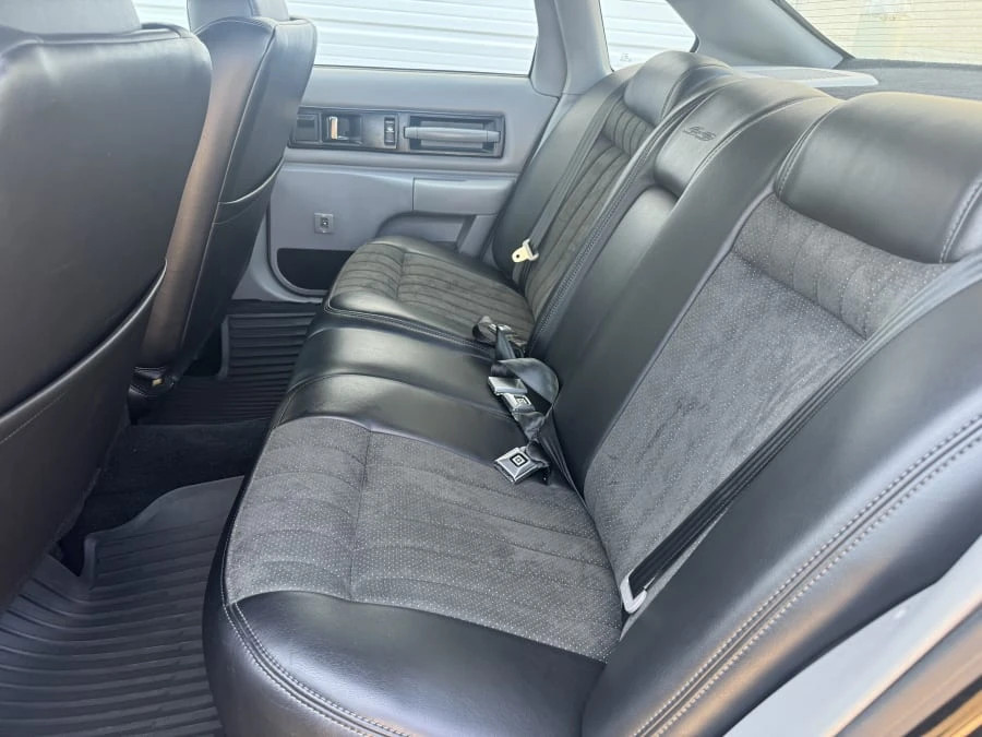 1995 Chevrolet Impala 7th Gen - Image 11 of 15