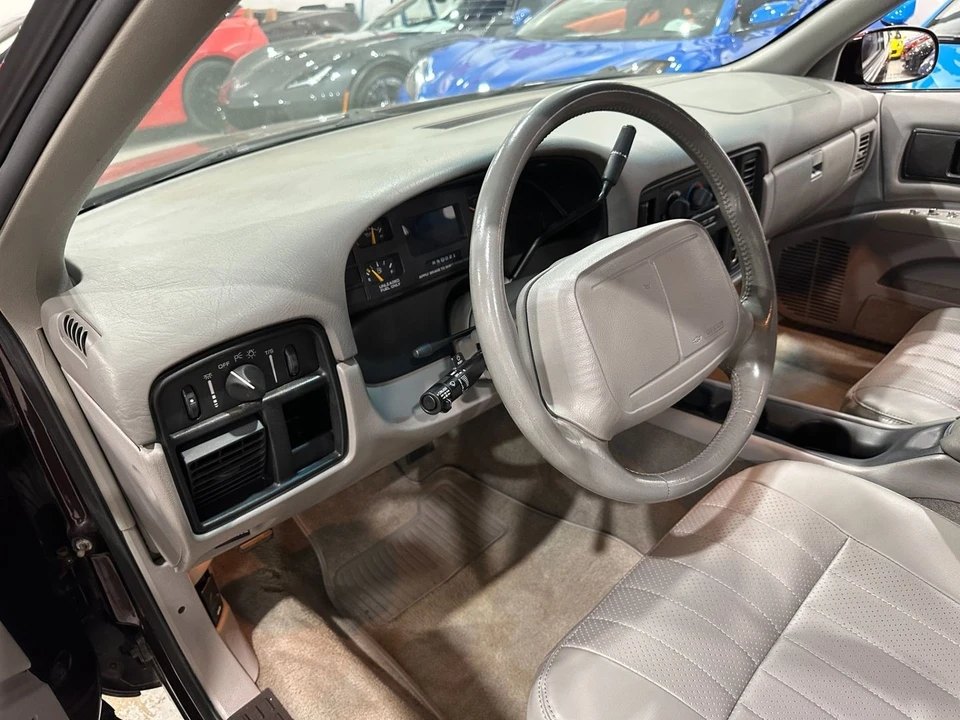 1995 Chevrolet Impala 8th Gen - Image 15 of 21