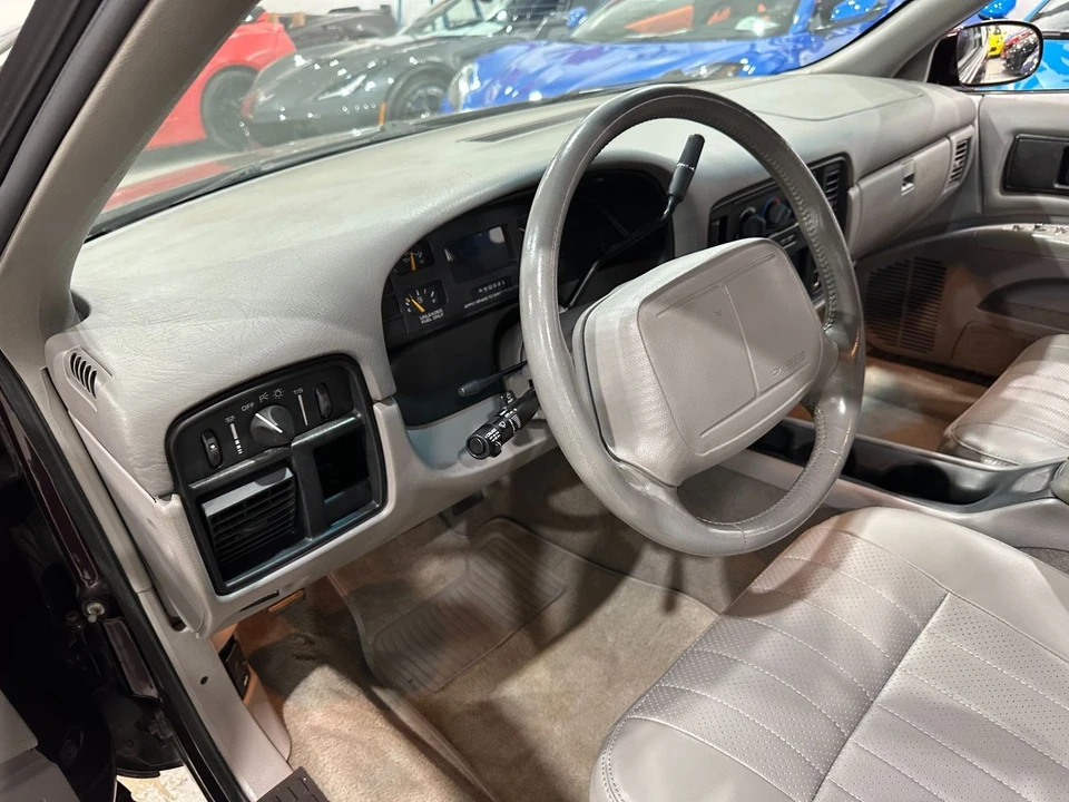 1995 Chevrolet Impala 8th Gen - Image 12 of 21