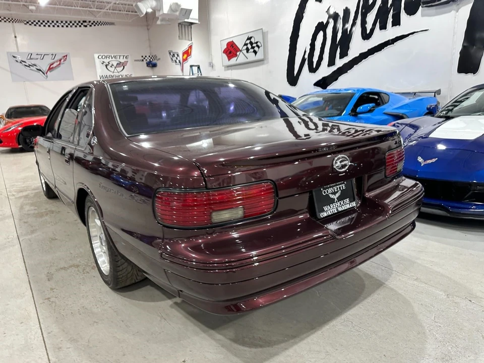 1995 Chevrolet Impala 8th Gen - Image 4 of 21