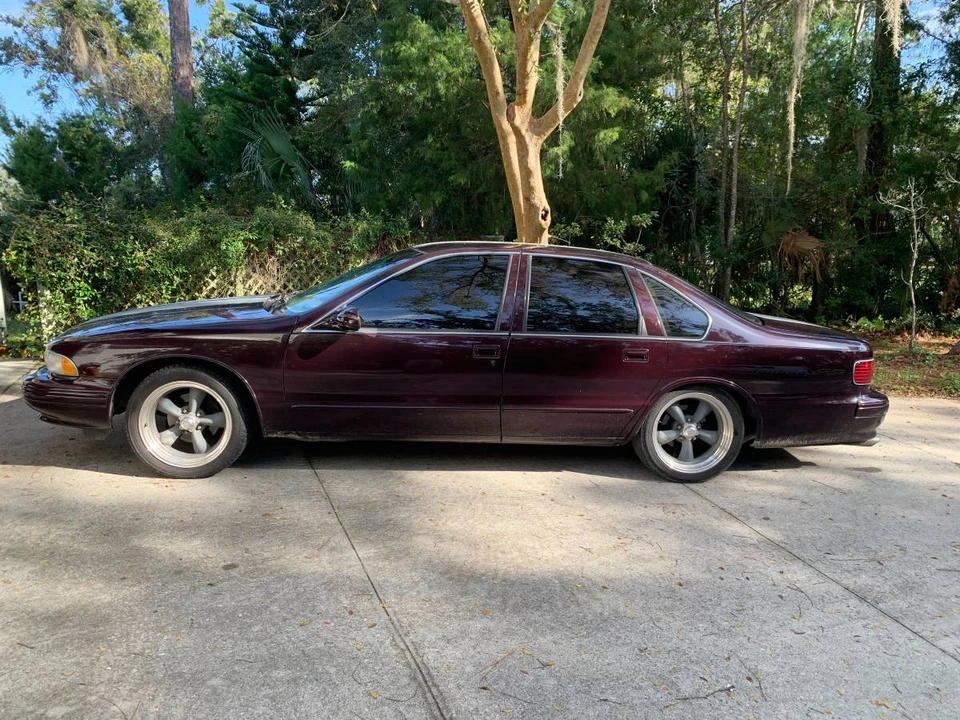 1995 Chevrolet Impala 7th Gen - Image 3 of 18