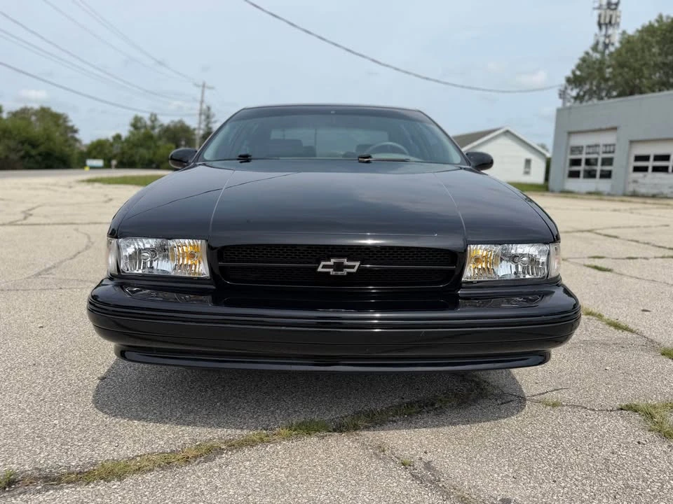 1995 Chevrolet Impala 7th Gen - Image 2 of 20
