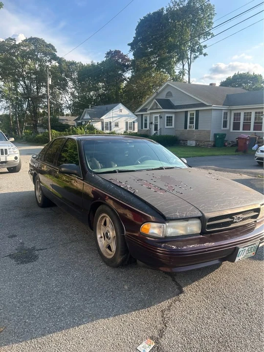 1995 Chevrolet Impala 7th Gen - Image 4 of 8