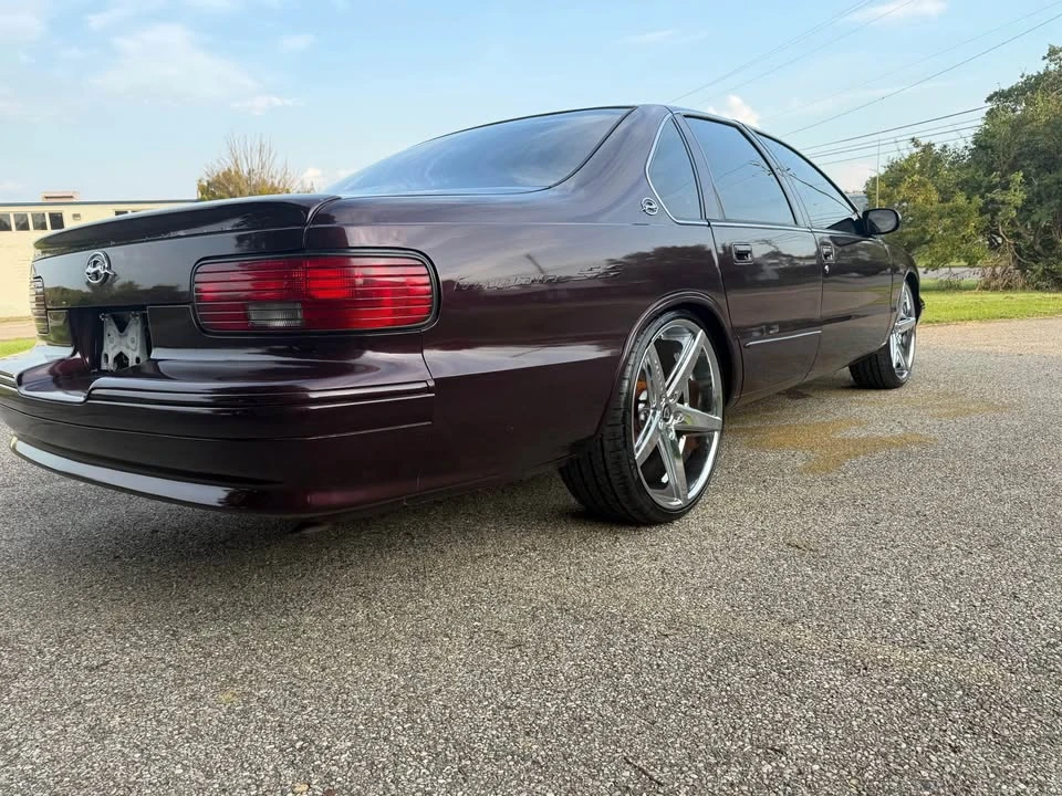 1995 Chevrolet Impala 7th Gen - Image 5 of 19