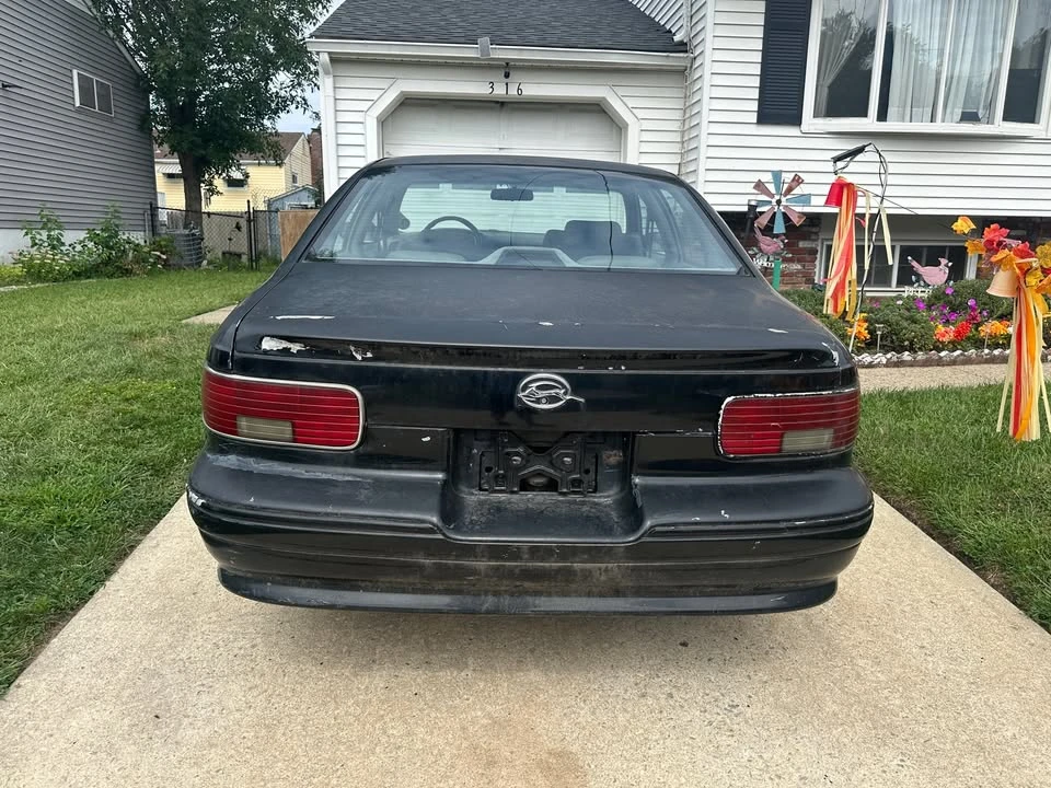1995 Chevrolet Impala 7th Gen - Image 4 of 17