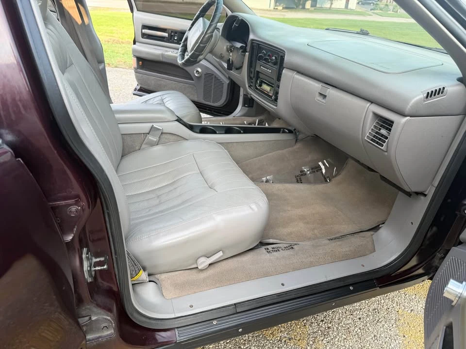 1995 Chevrolet Impala 7th Gen - Image 17 of 19