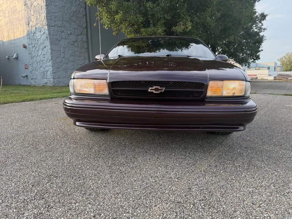 1995 Chevrolet Impala 7th Gen - Image 2 of 19