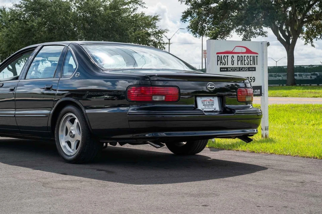 1995 Chevrolet Impala 7th Gen - Image 22 of 31