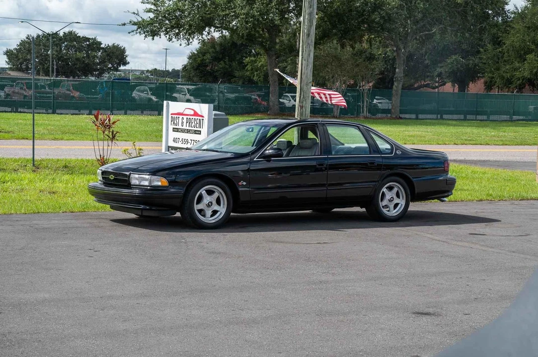 1995 Chevrolet Impala 7th Gen - Image 19 of 31