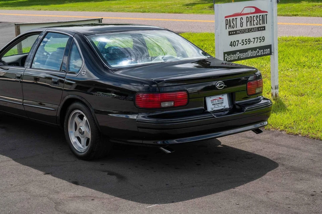 1995 Chevrolet Impala 7th Gen - Image 21 of 31