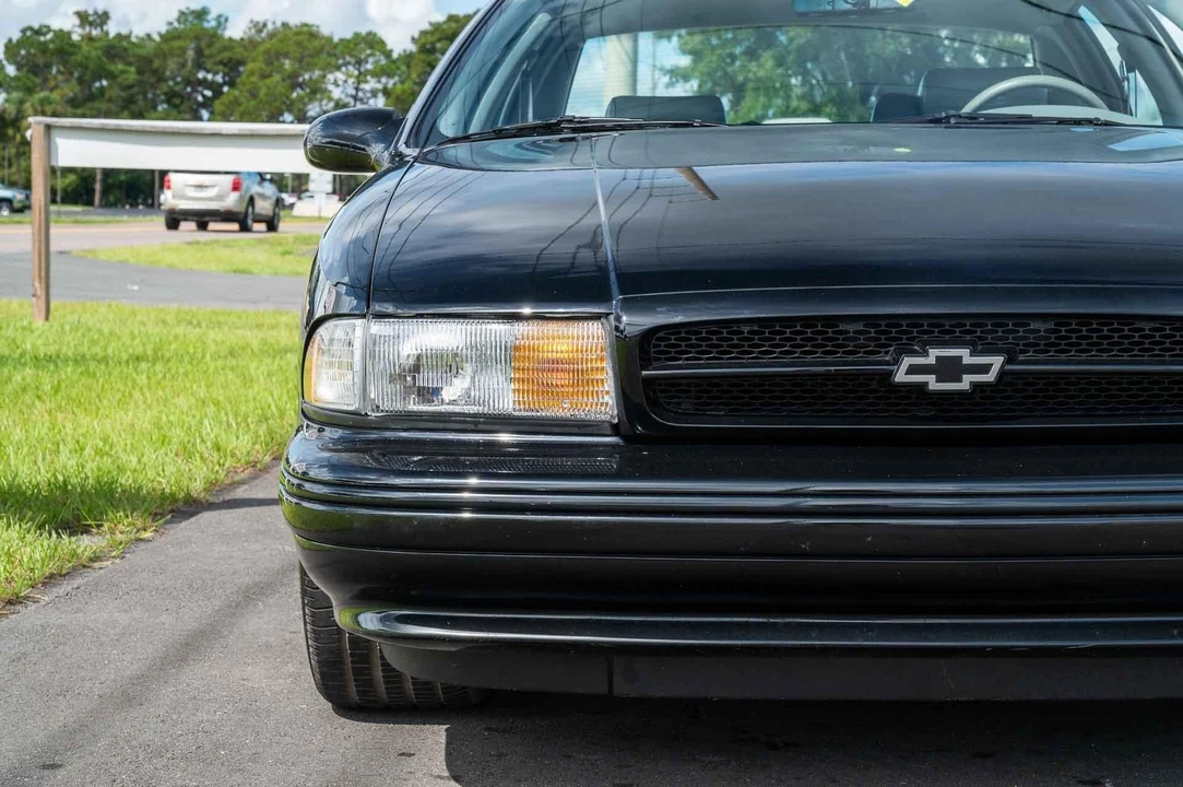 1995 Chevrolet Impala 7th Gen - Image 30 of 31