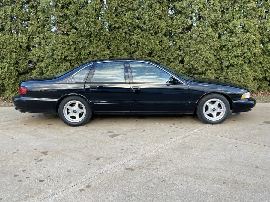 1995 Chevrolet Impala 7th Gen - Image 13 of 26