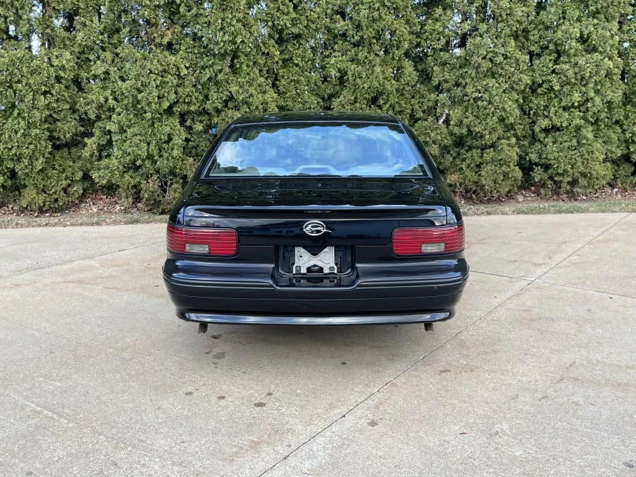 1995 Chevrolet Impala 7th Gen - Image 5 of 26