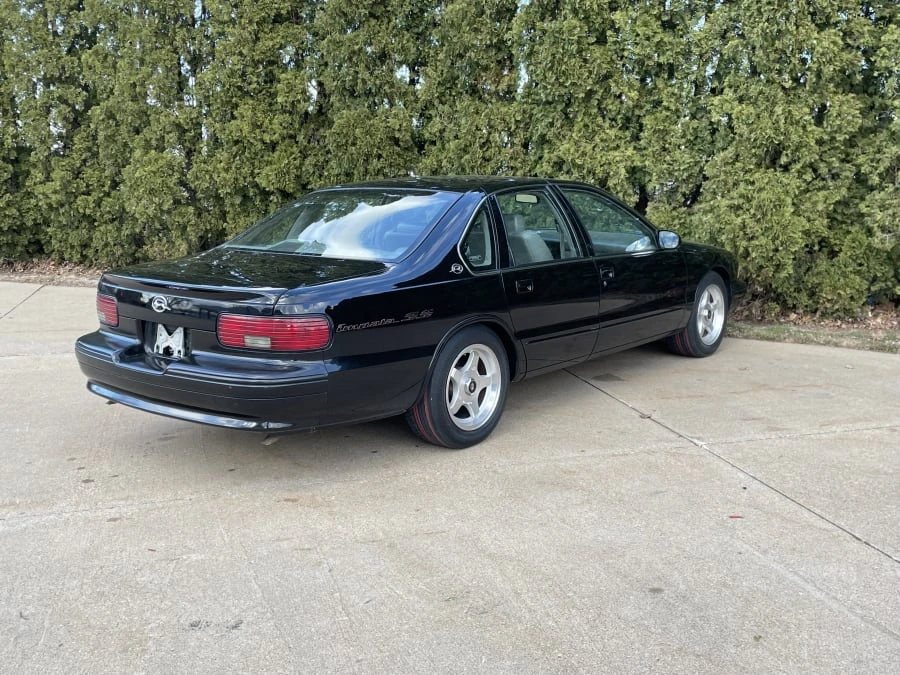 1995 Chevrolet Impala 7th Gen - Image 6 of 26