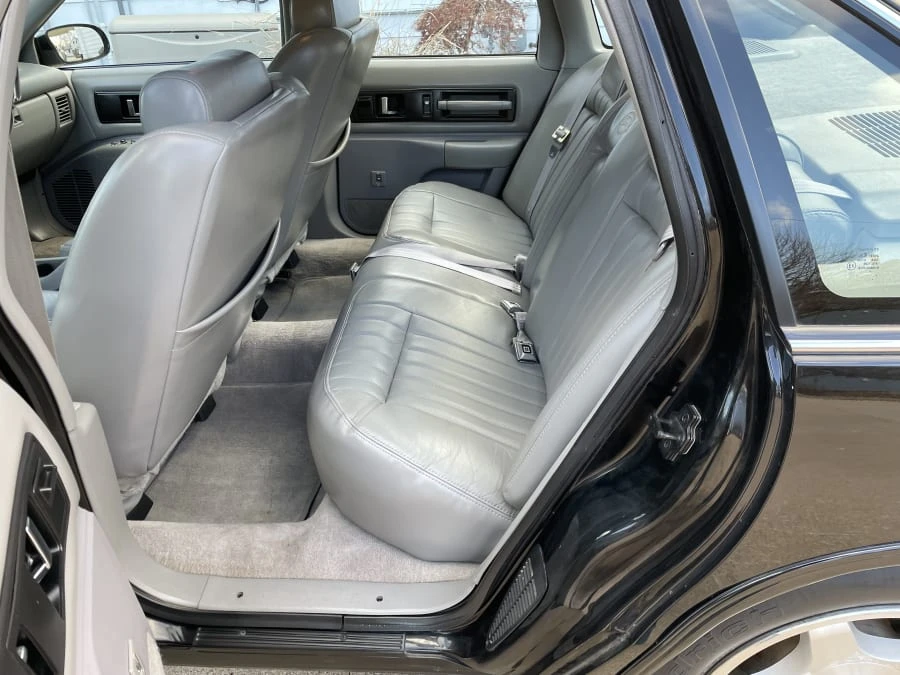 1995 Chevrolet Impala 7th Gen - Image 17 of 26