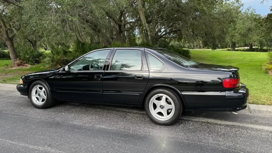 1995 Chevrolet Impala 7th Gen - Image 15 of 31