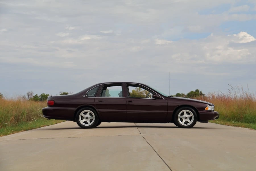 1995 Chevrolet Impala 7th Gen - Image 10 of 28