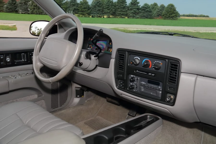 1995 Chevrolet Impala 7th Gen - Image 24 of 28