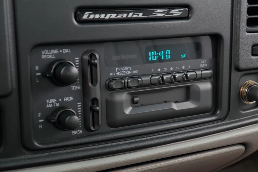 1995 Chevrolet Impala 7th Gen - Image 23 of 28