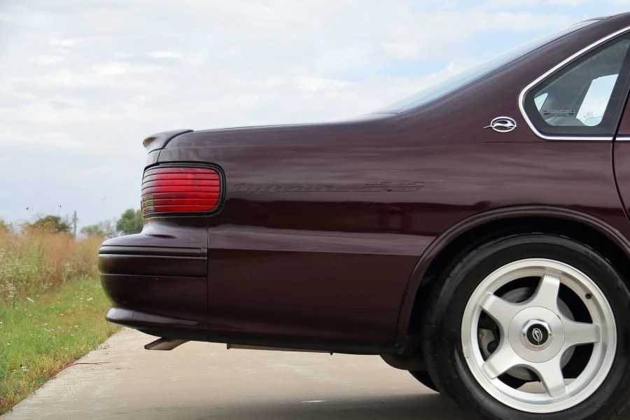 1995 Chevrolet Impala 7th Gen - Image 14 of 28