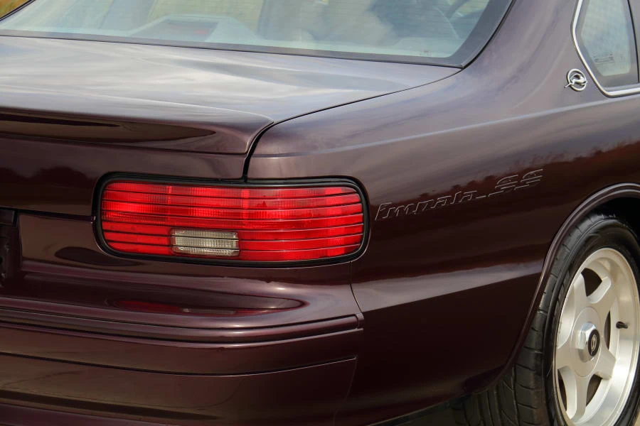 1995 Chevrolet Impala 7th Gen - Image 11 of 28