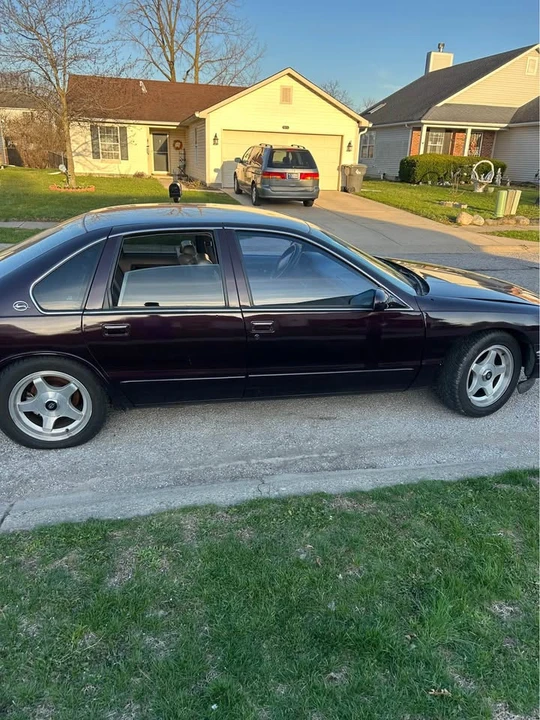 1995 Chevrolet Impala 7th Gen - Image 5 of 7