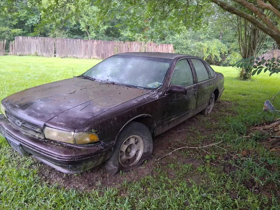 1995 Chevrolet Impala 7th Gen - Image 2 of 8