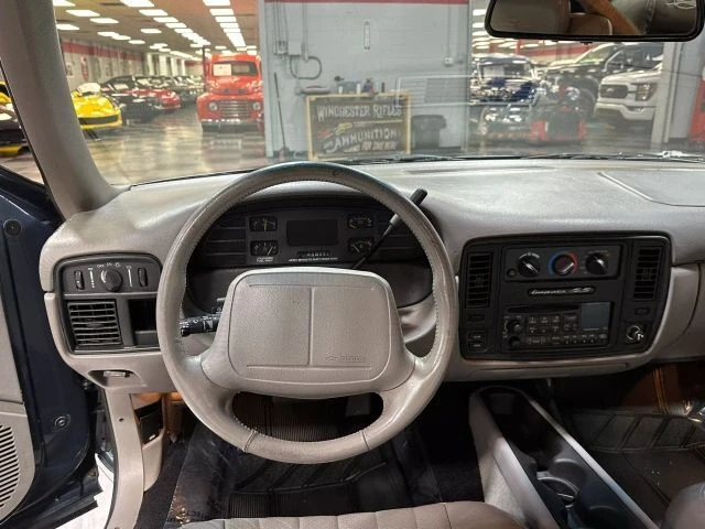 1995 Chevrolet Impala 8th Gen - Image 11 of 12