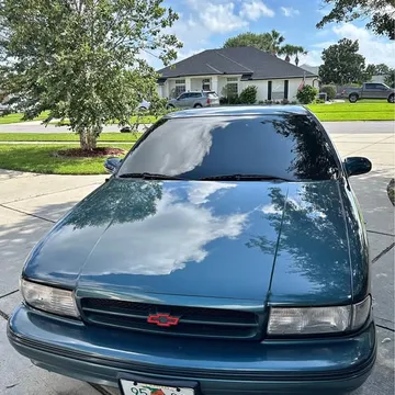 1995 Chevrolet Impala SS Sedan 4D