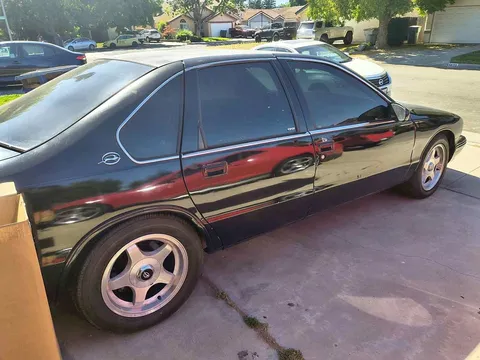 1995 Chevrolet Impala SS Sedan 4D