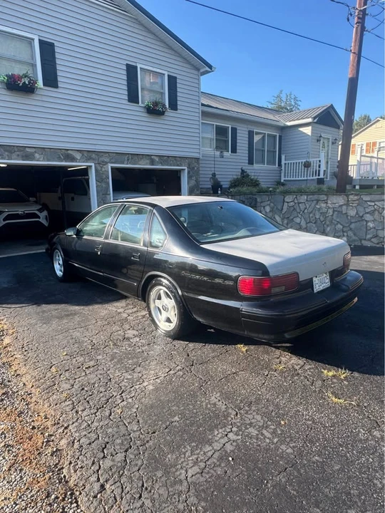 1995 Chevrolet Impala 7th Gen - Image 7 of 8