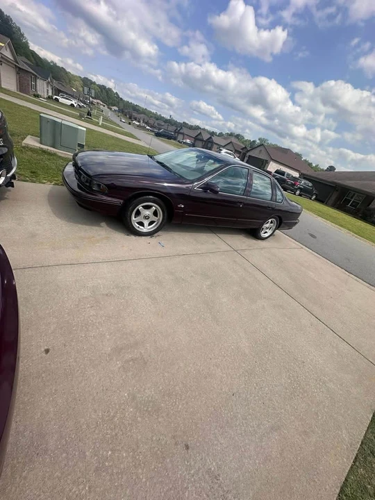 1995 Chevrolet Impala 7th Gen - Image 4 of 4