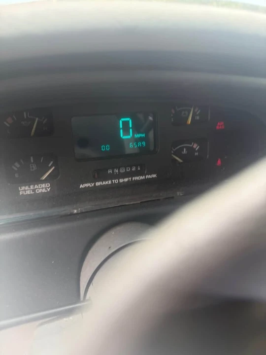 1995 Chevrolet Impala 7th Gen - Image 2 of 9