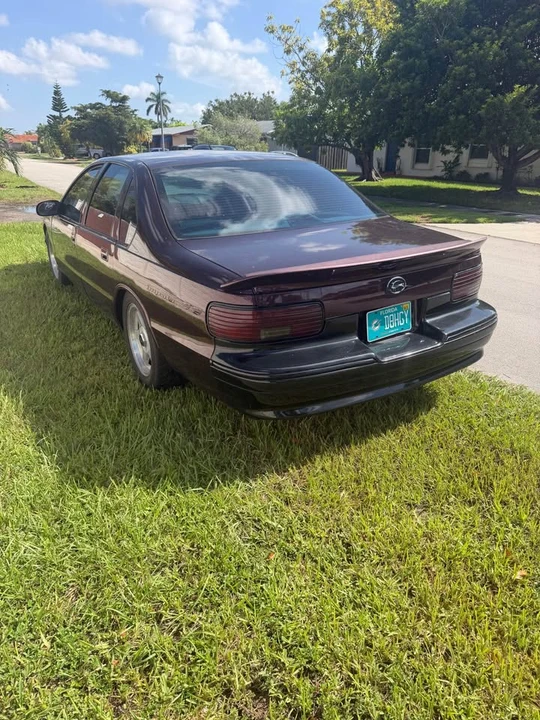 1995 Chevrolet Impala 7th Gen - Image 6 of 13