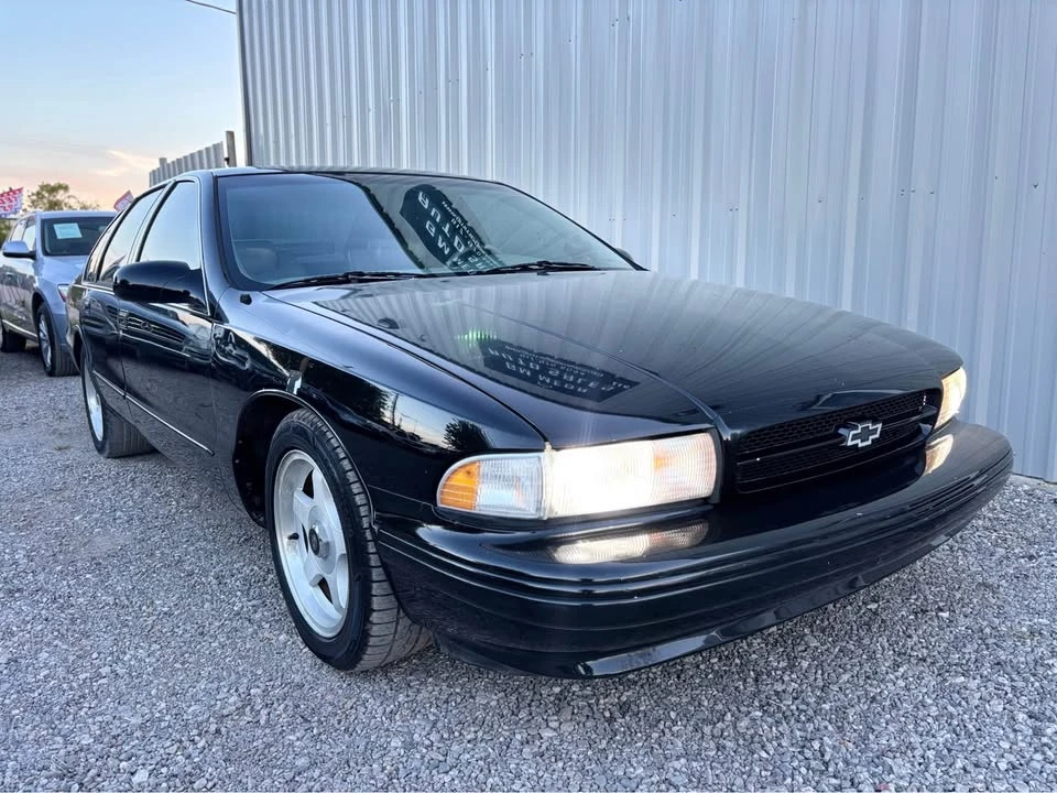1995 Chevrolet Impala 7th Gen - Image 10 of 20